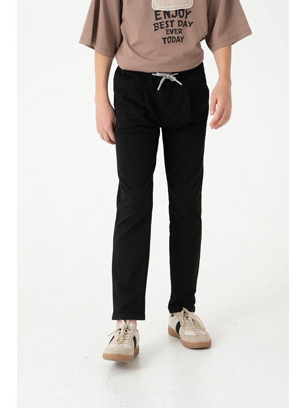 Siyah Duble Paça Kemer Düğmeli Erkek Çocuk Eşofman Altı-2