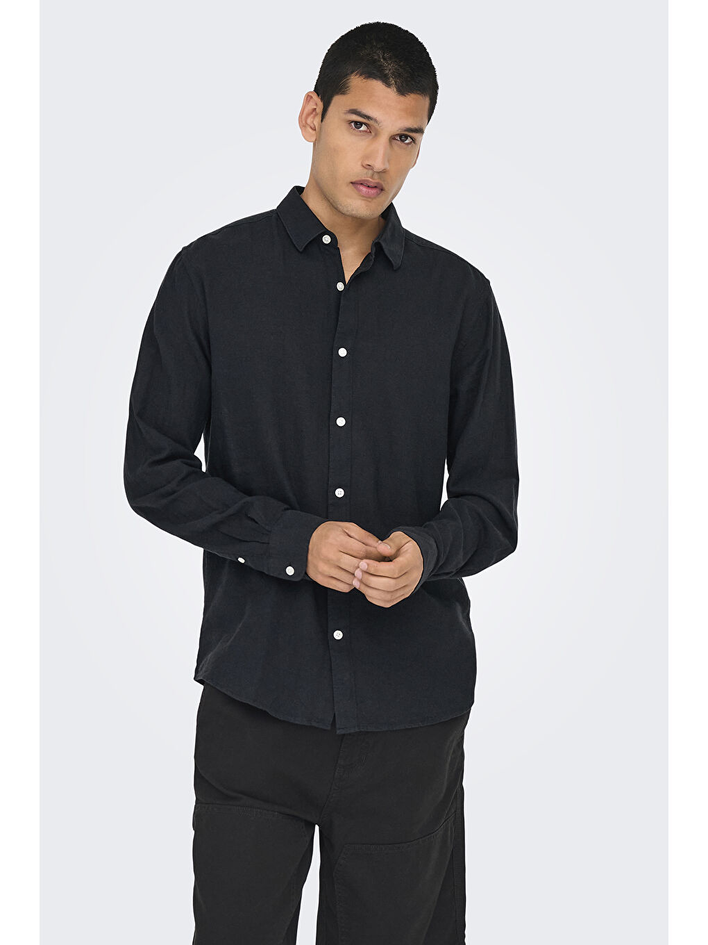 Siyah Onscaiden Keten ve Pamuk Karışımlı Slim Fit Gömlek 22012321-1