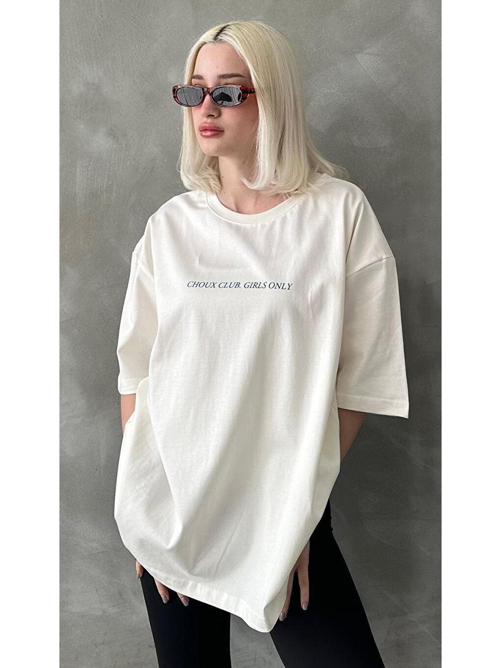 Ekru Oversize Sırt Ve Ön Baskılı Bisiklet Yaka Kısa Kollu Tişört Mg2130