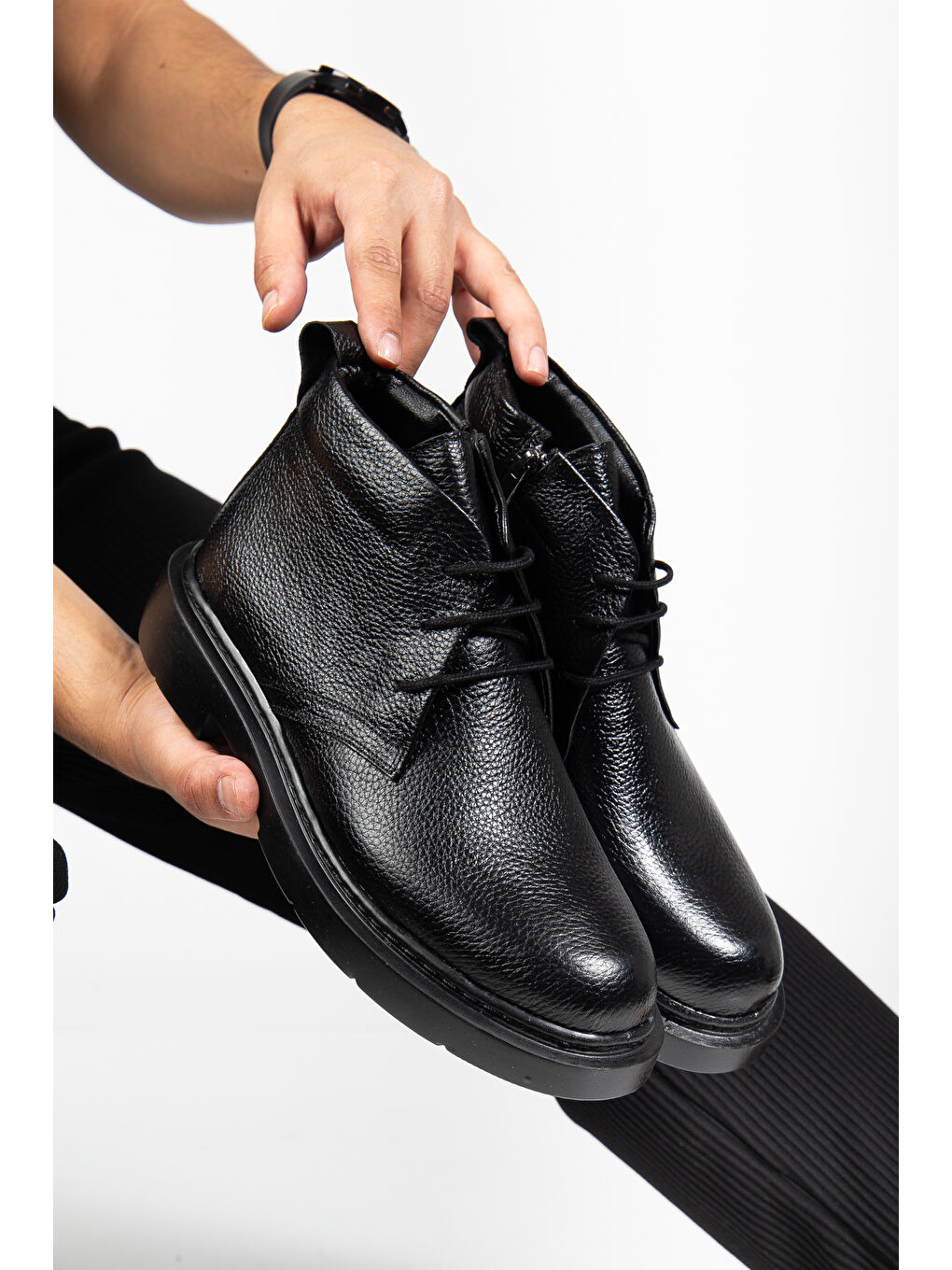 Siyah D414 Hakiki Deri Soğuk Geçirmez Kışlık Erkek Bot-2