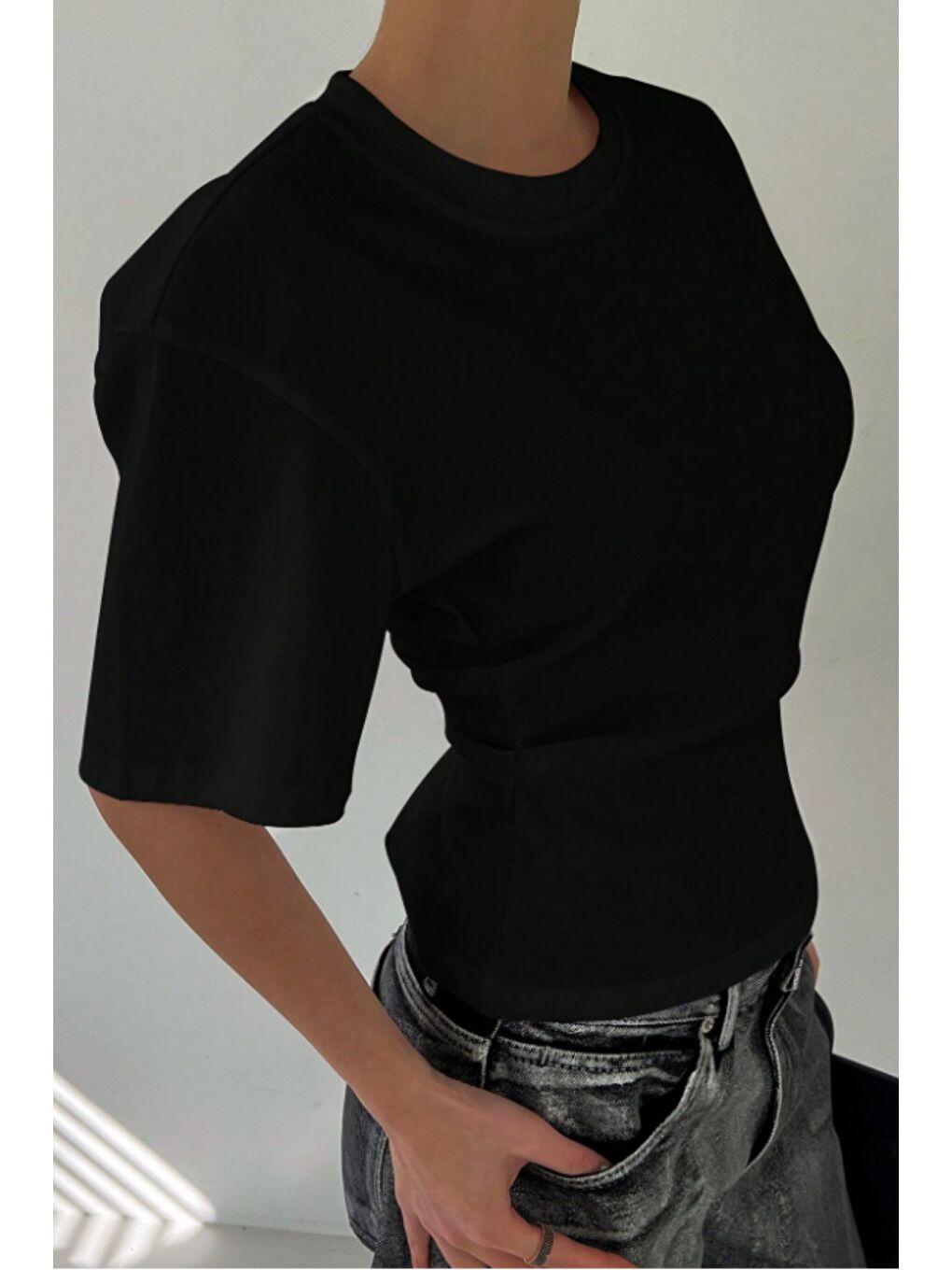 Siyah Kadın Kısa Kollu Sırt Dekolteli Slim Fit Bluz/T-Shirt-4