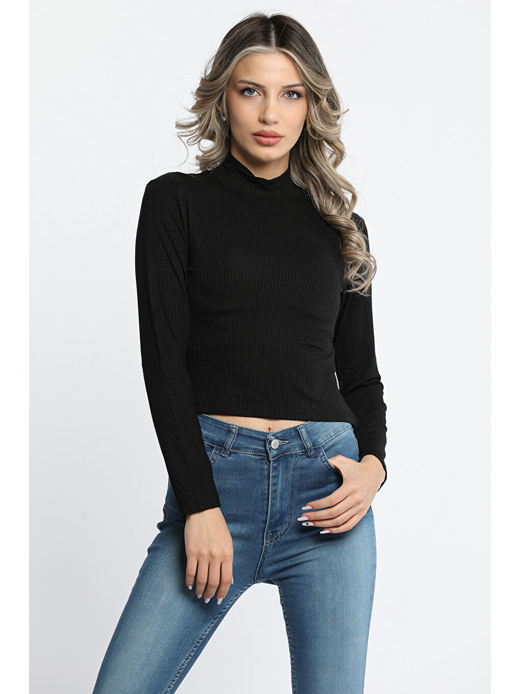 GÜLSELİ Siyah Kadın Dik Yaka Fitilli Crop Top Body Bluz - 1