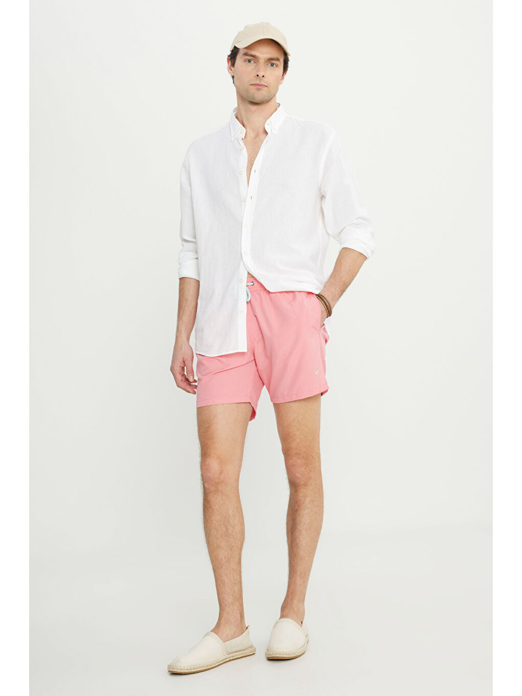 Erkek Pembe Standart Fit Normal Kesim Cepli Hızlı Kuruyan Desenli Deniz Şortu-5