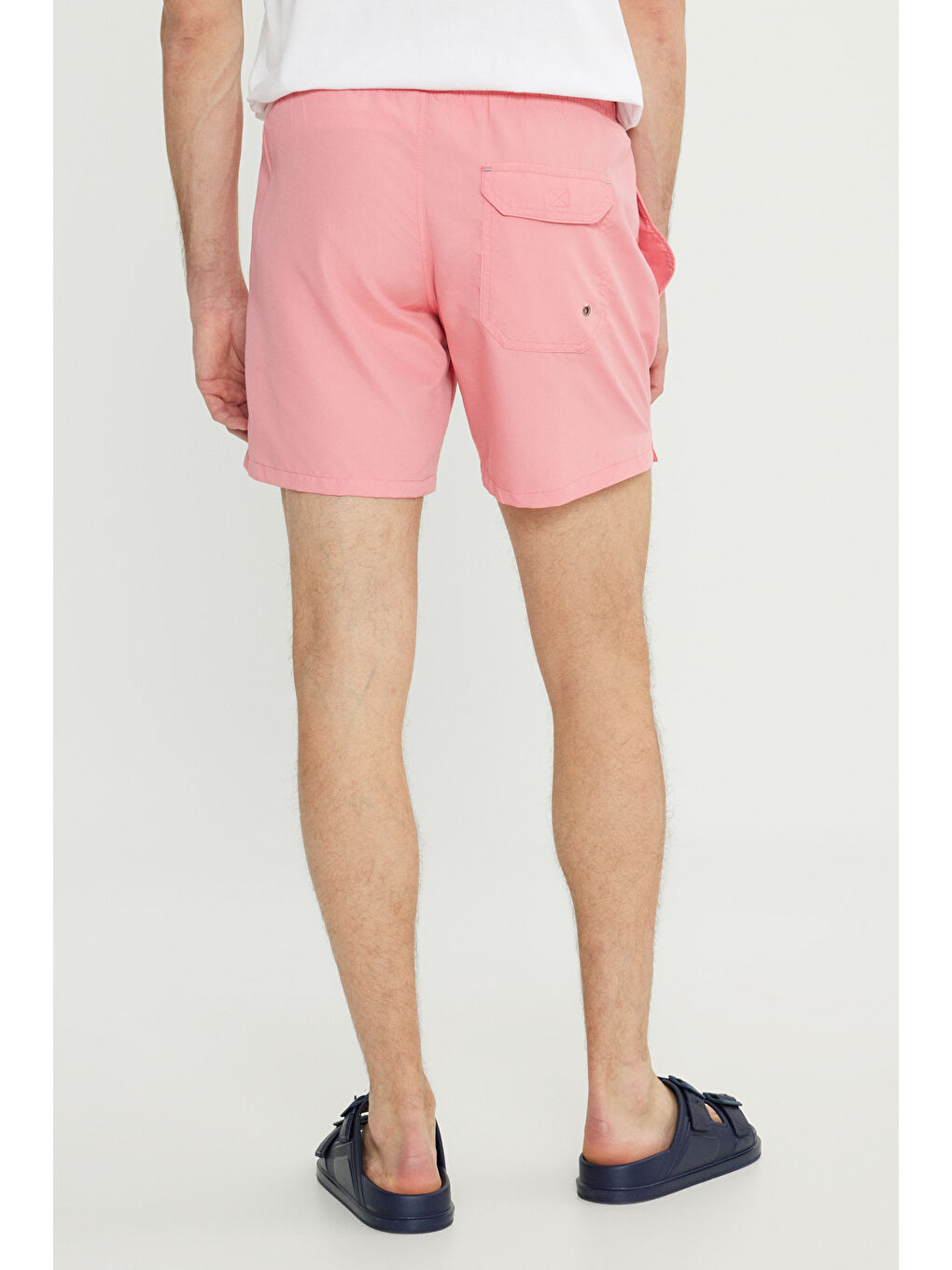 Erkek Pembe Standart Fit Normal Kesim Cepli Hızlı Kuruyan Desenli Deniz Şortu-7