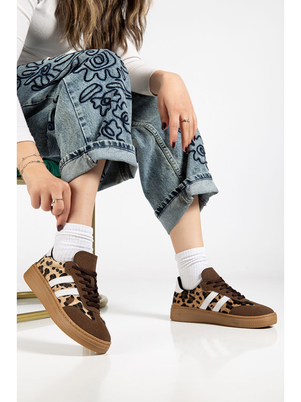 Kahverengi Kadın Acı Kahve Kadın Rahat Kalıp Yumuşak Deri Sneaker