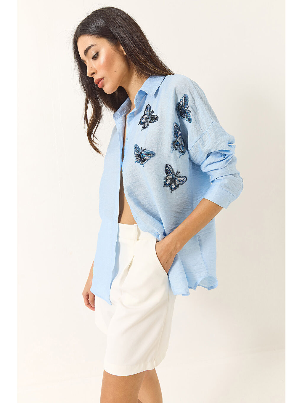 Mavi Kadın Kelebek Boncuk Taş İşlemeli Aerobin Oversize Gömlek-3