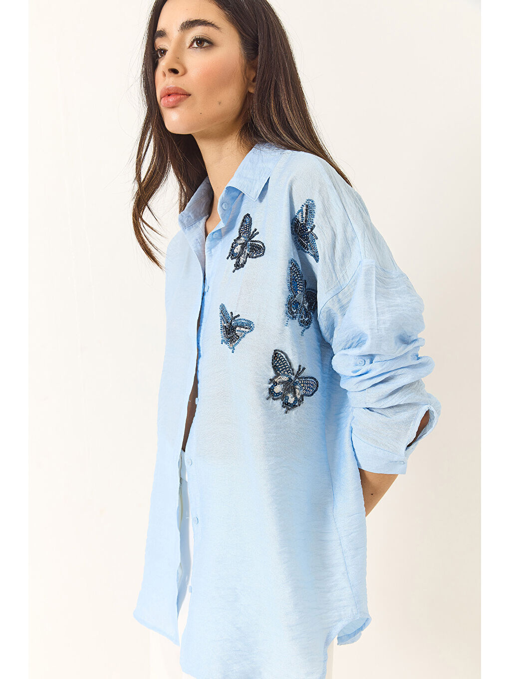 Mavi Kadın Kelebek Boncuk Taş İşlemeli Aerobin Oversize Gömlek-4