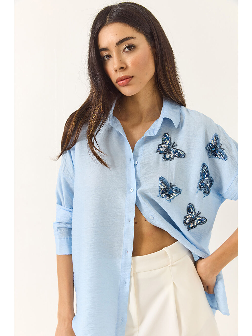 Mavi Kadın Kelebek Boncuk Taş İşlemeli Aerobin Oversize Gömlek-5