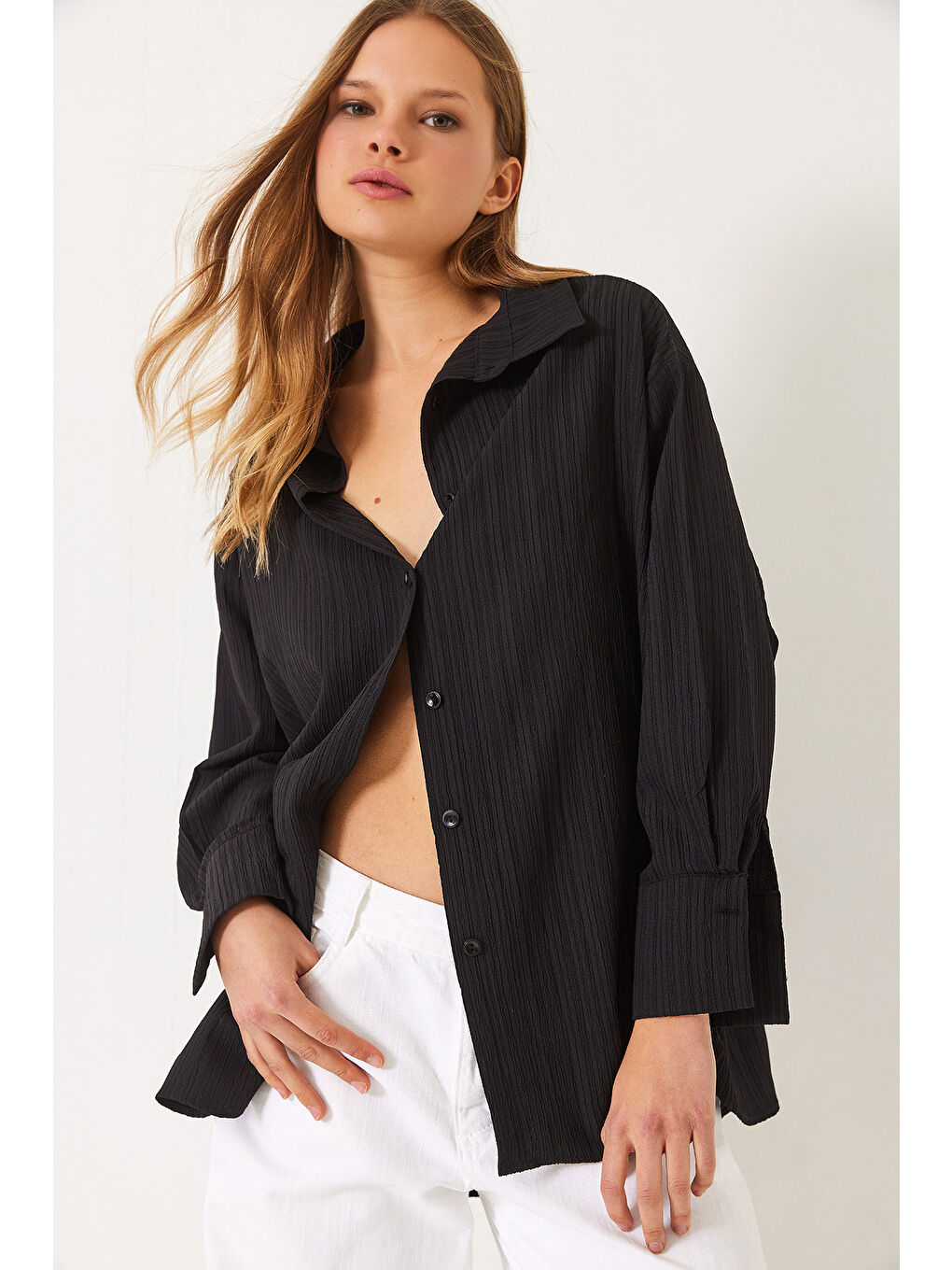 Siyah Kadın Düşük Omuz Oversize Basic Bürümcük Gömlek