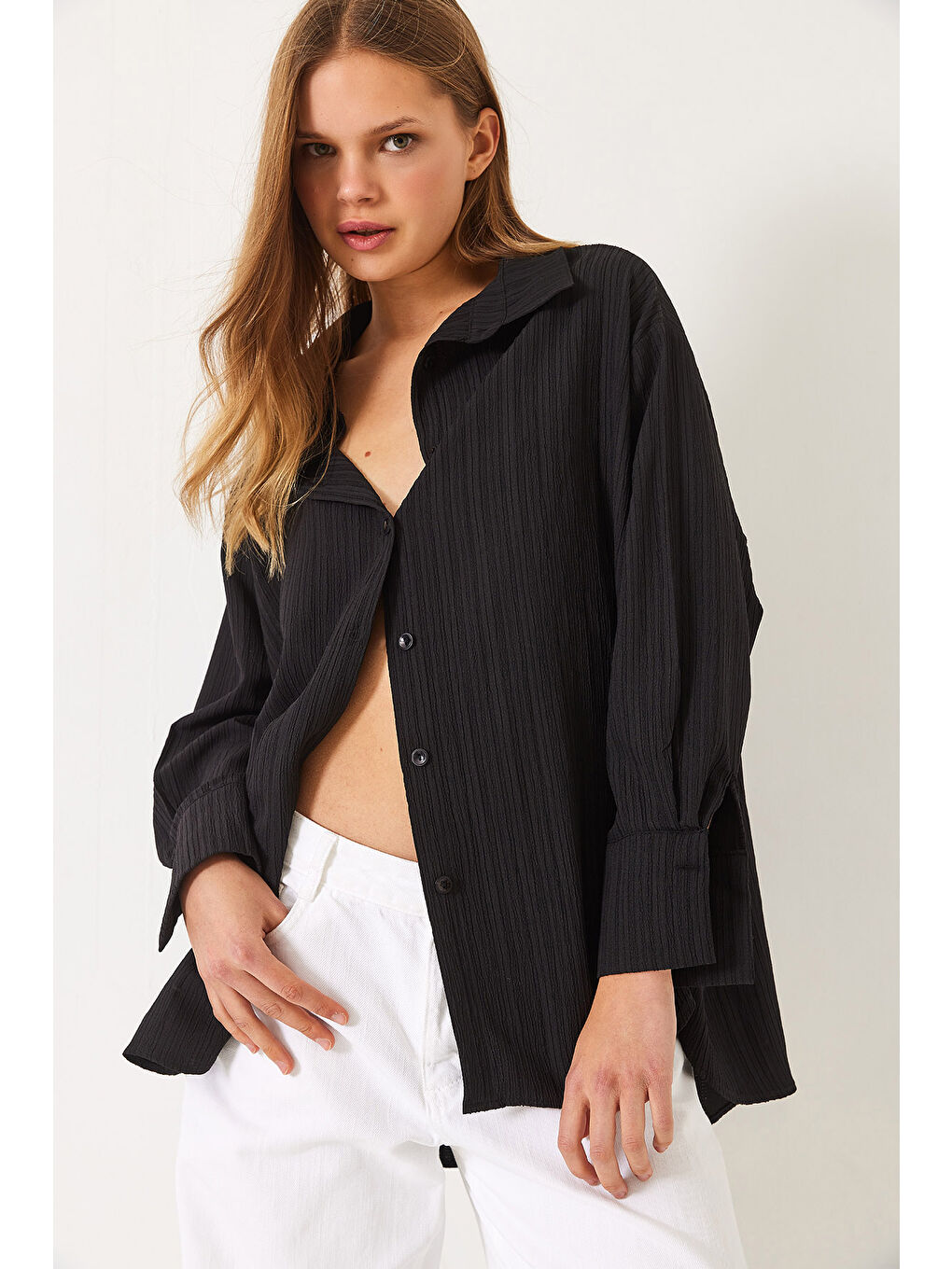 Siyah Kadın Düşük Omuz Oversize Basic Bürümcük Gömlek-4