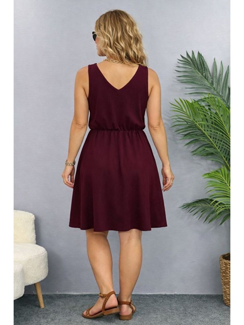 Bordo Kadın Askılı V Yakalı Beli Büzgülü Kısa Viskon Iki Iplik Elbise-2