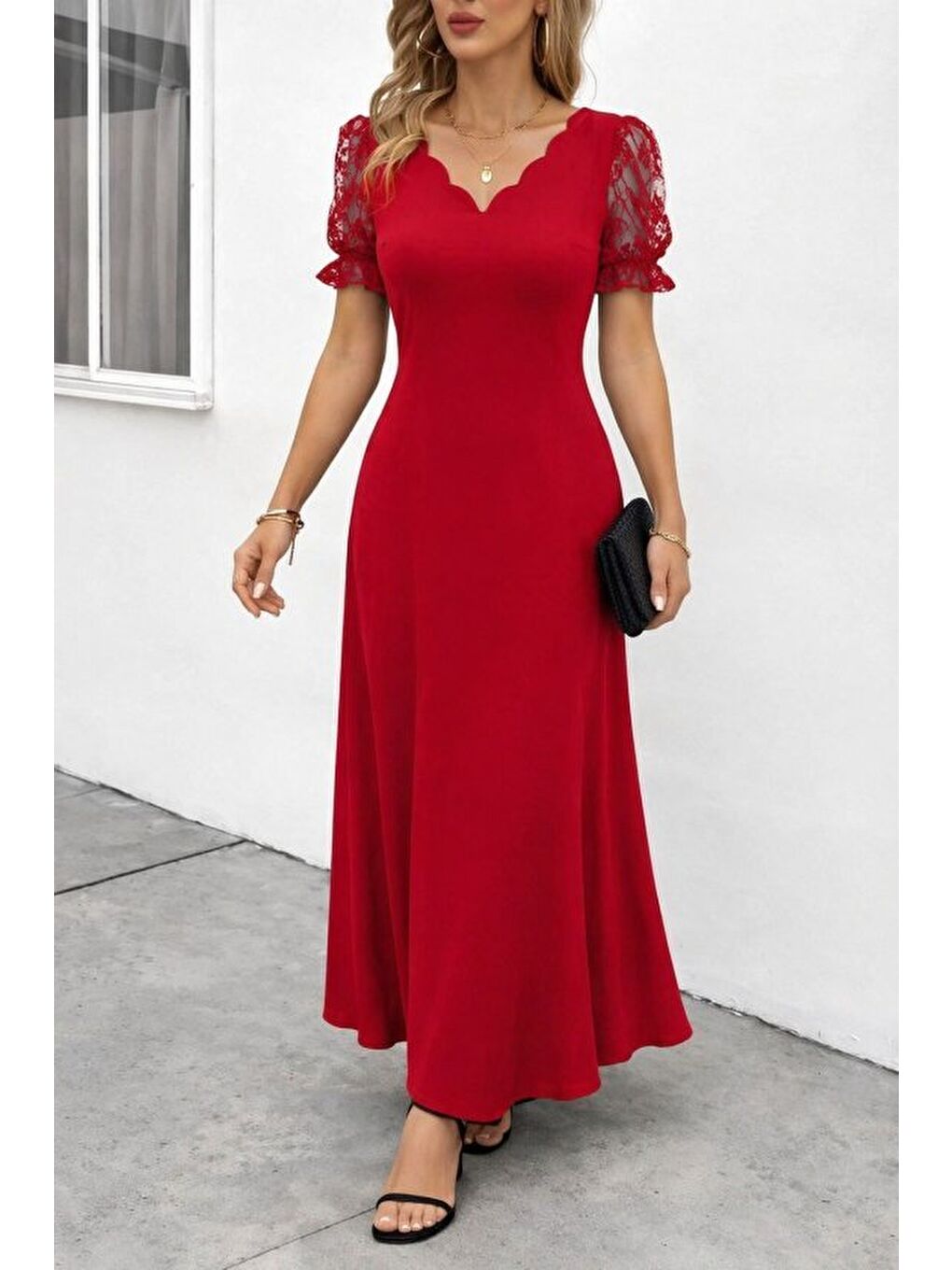 Kırmızı Kadın Kısa Kollu V Yakalı Uzun Janjan Elbise