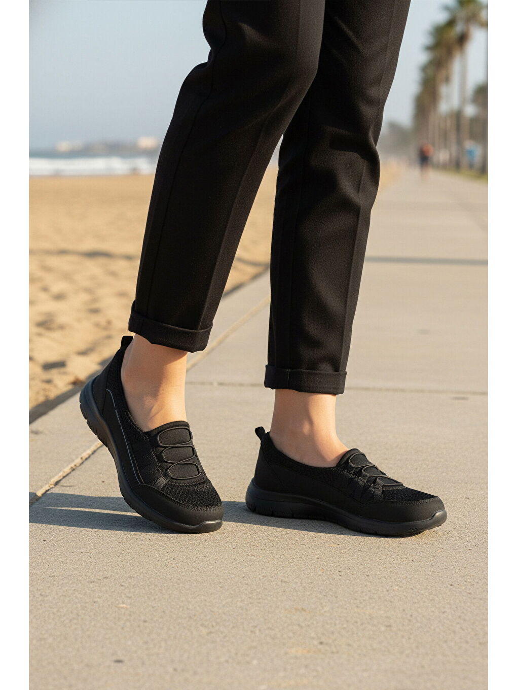 Siyah Fileli Hafif Esnek Kadın Günlük Yürüyüş ve Spor Ayakkabı Bst-1009 G-2