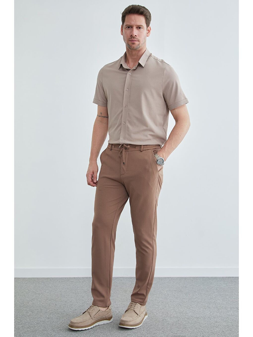 Kahverengi Beli Bağlamalı Waffle Kumaş Pantolon-4