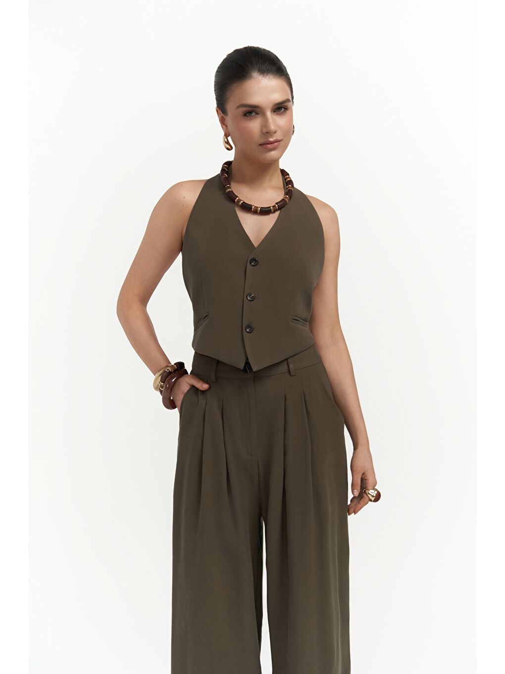 Pailey Sırt Dekolteli Haki Yelek Pantolon Takım-1