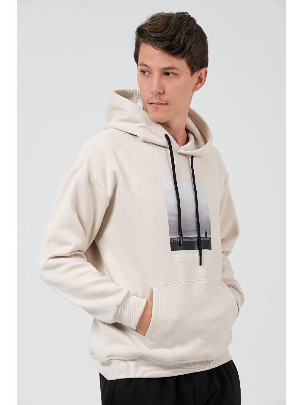 Bej Oversize Fit Kapüşonlu Yaka Kanguru Cepli İçi Yumuşak Tüylü Baskılı  Erkek Hoodie RF0306-2