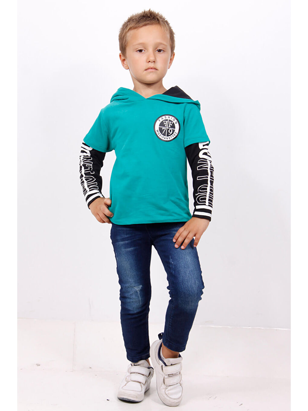 Gri Erkek Çocuk Kapüşonlu Kolları Baskılı Sweatshirt