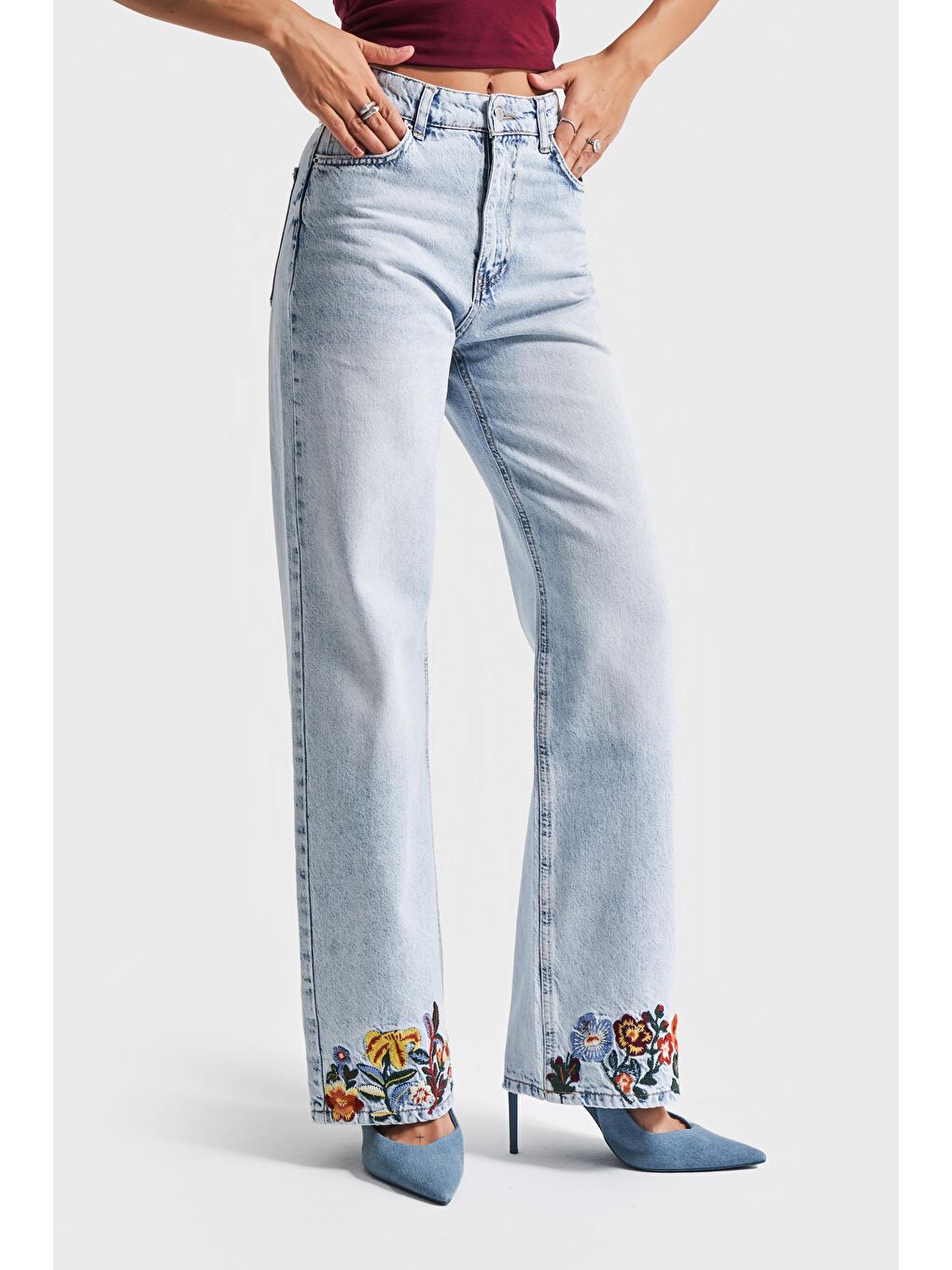 Mavi Kadın Ice Jean Rengi 4s5-3 Straight Fit Çiçek Nakışlı %100 Pamuk İç Boy 80 Cm Tasarım Denim Jean-1