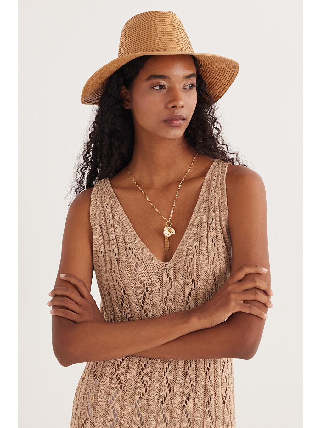 Kadın Standart Fit Akrilik Örme Desenli V Yaka Asklı Kahverengi Plaj Elbise-3