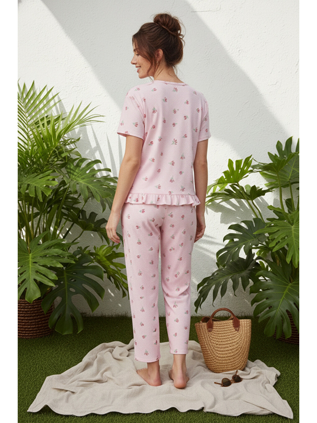 Pembe Lale Desenli Bürümcük-krınkıl Kısa Kollu Düğmeli Örme Pijama Takım 26120526-2
