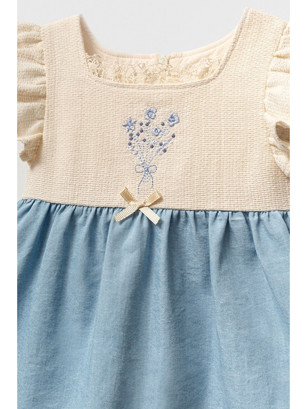 Mavi Kız Bebek Keten Dokulu Çiçek Nakışlı Takım-1