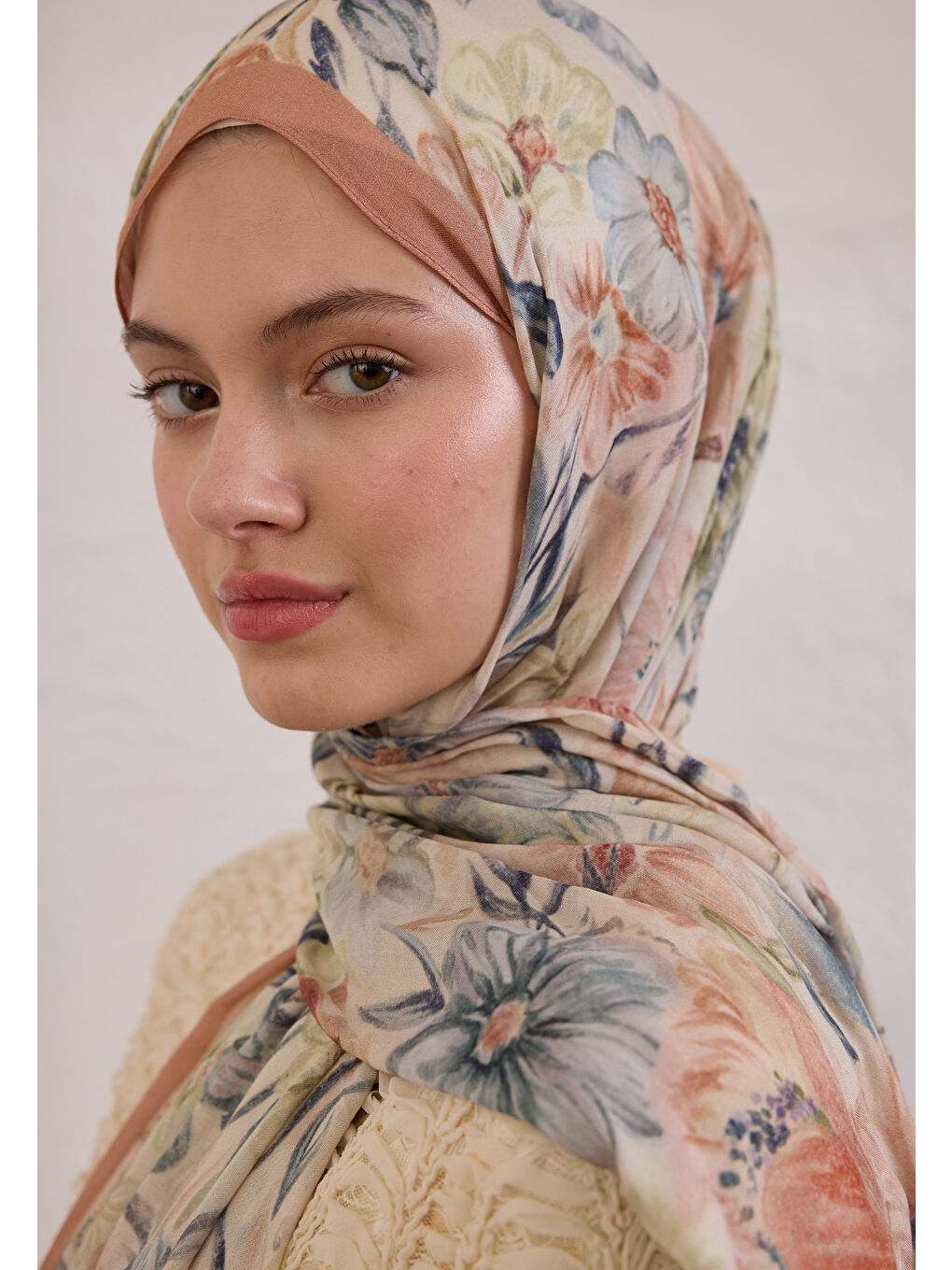 Pembe Vıntage Garden Desen Rami Şal Somon-3