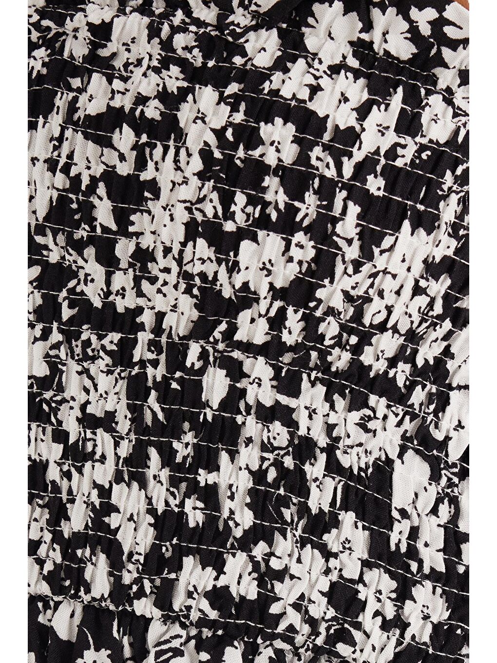 Karışık Kadın Standart Fit Bağlama Detaylı Beli Büzgülü Desenli Viskon Elbise-5