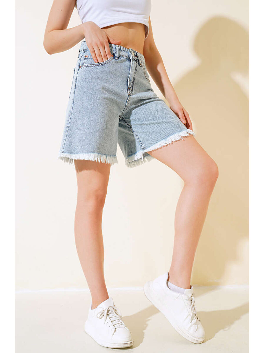 Püsküllü Jean Şort Buz Mavi - 27362
