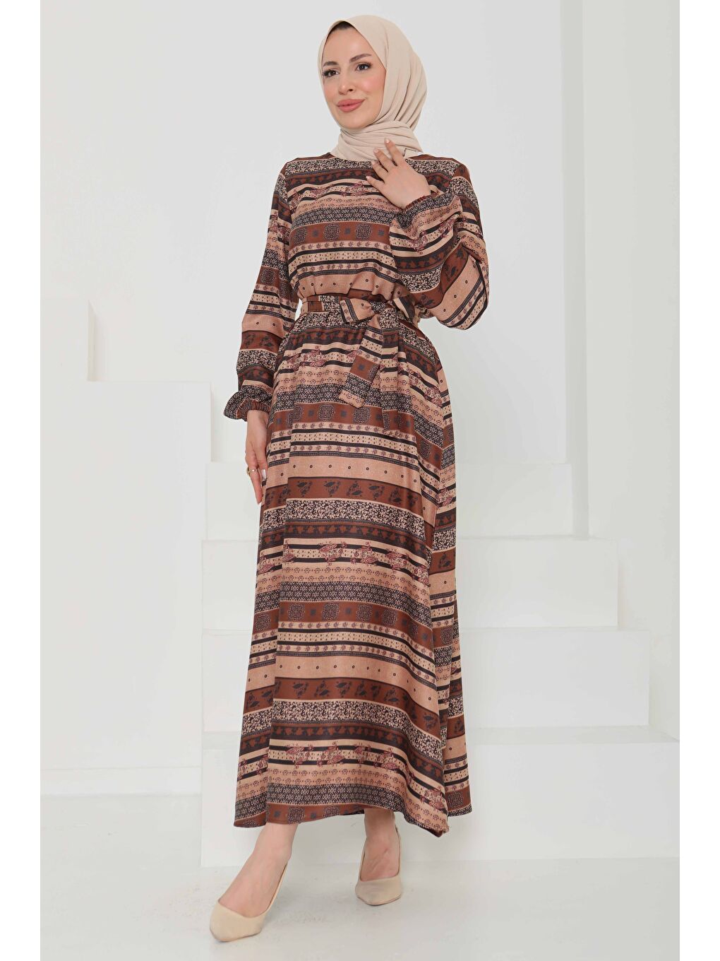 Kahverengi Desenli Kuşaklı Elbise Kahve - 27106-4