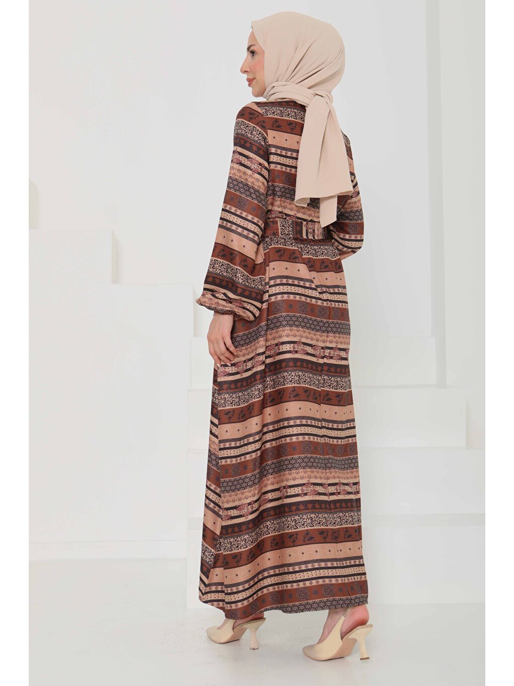 Kahverengi Desenli Kuşaklı Elbise Kahve - 27106-7