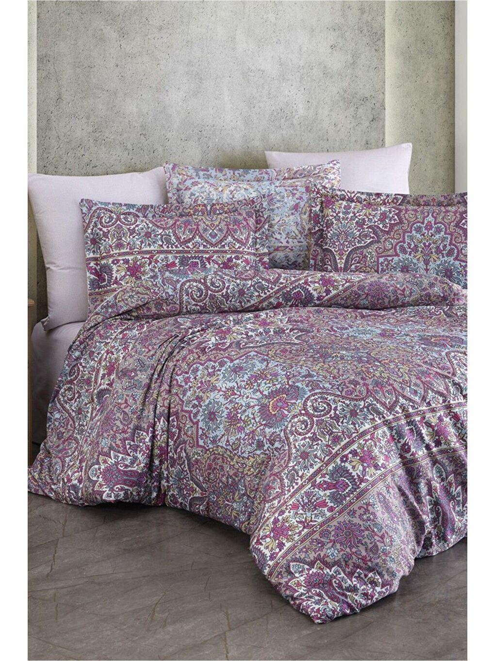 Mürdüm (Family Size) Bambu Saten Nevresim Takımı Eternıty