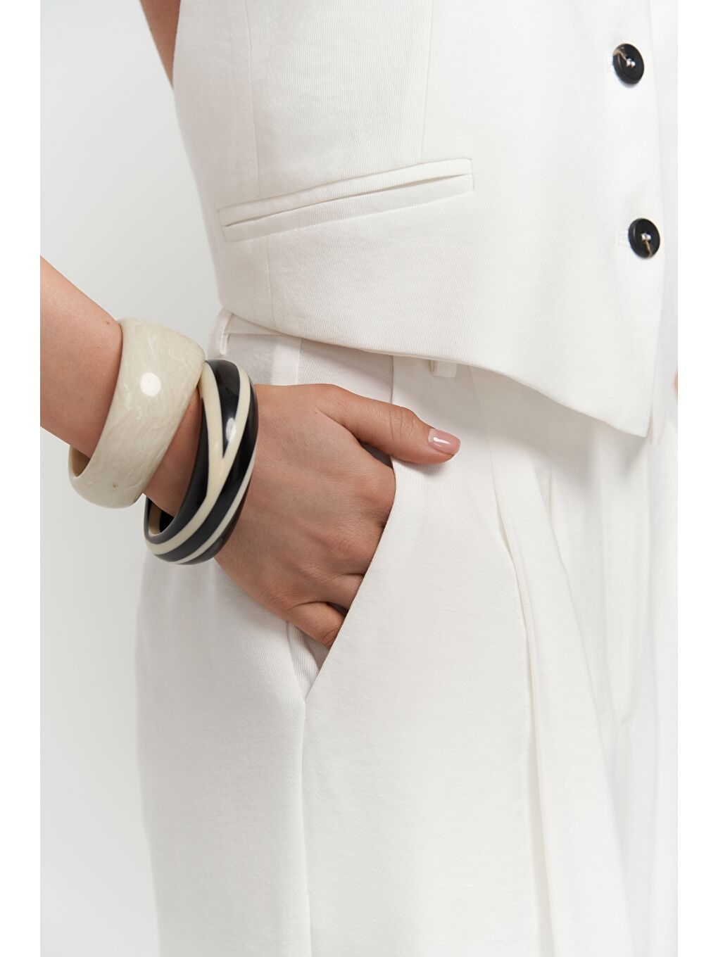 Pailey Sırt Dekolteli Ekru Yelek Pantolon Takım-6