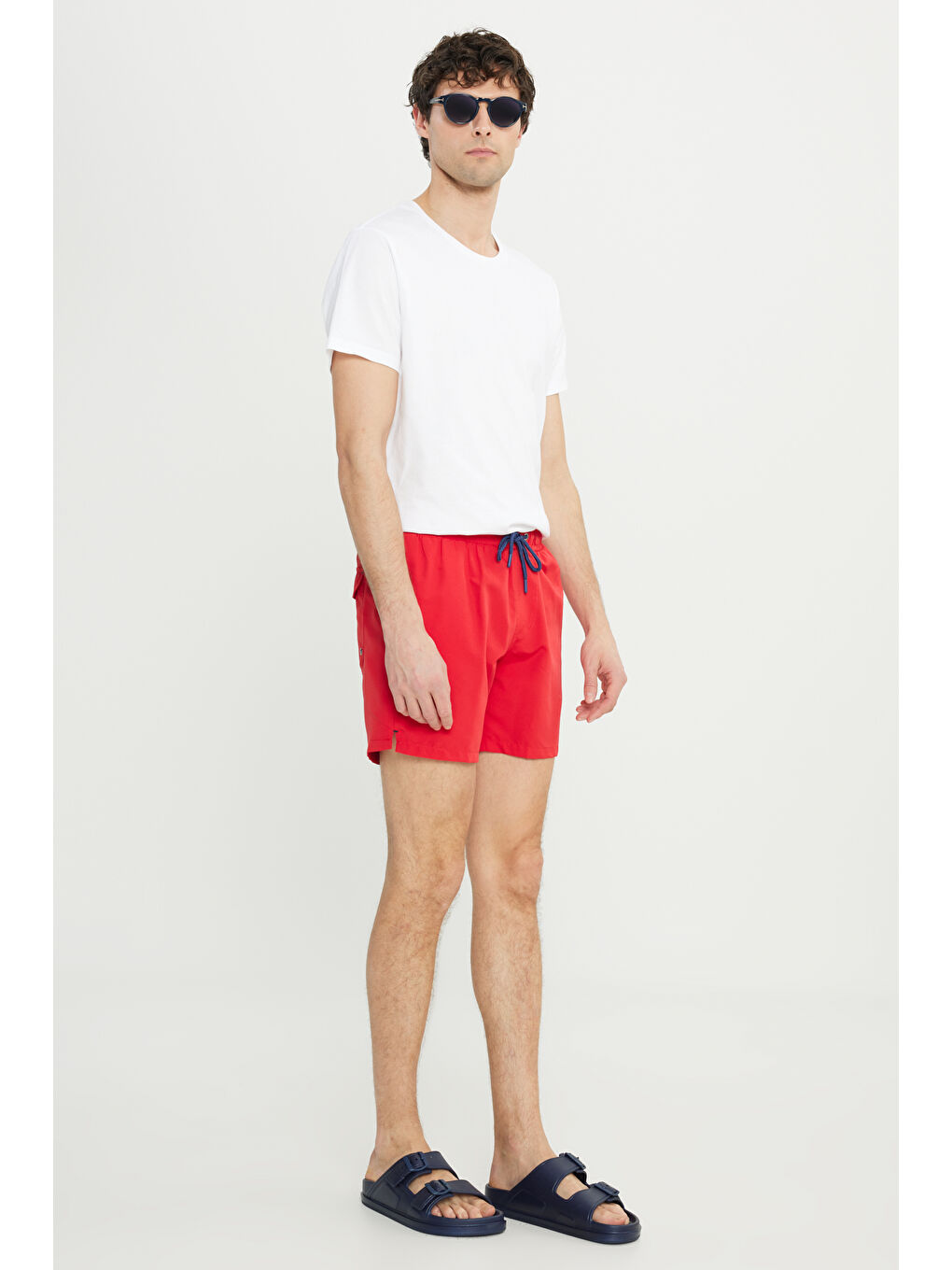 Erkek Kırmızı Standart Fit Normal Kesim Cepli Hızlı Kuruyan Desenli Deniz Şortu-4