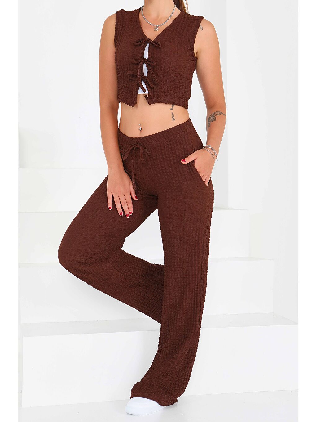 Kahverengi Önü Bağlamalı Takım Kahve - 27537