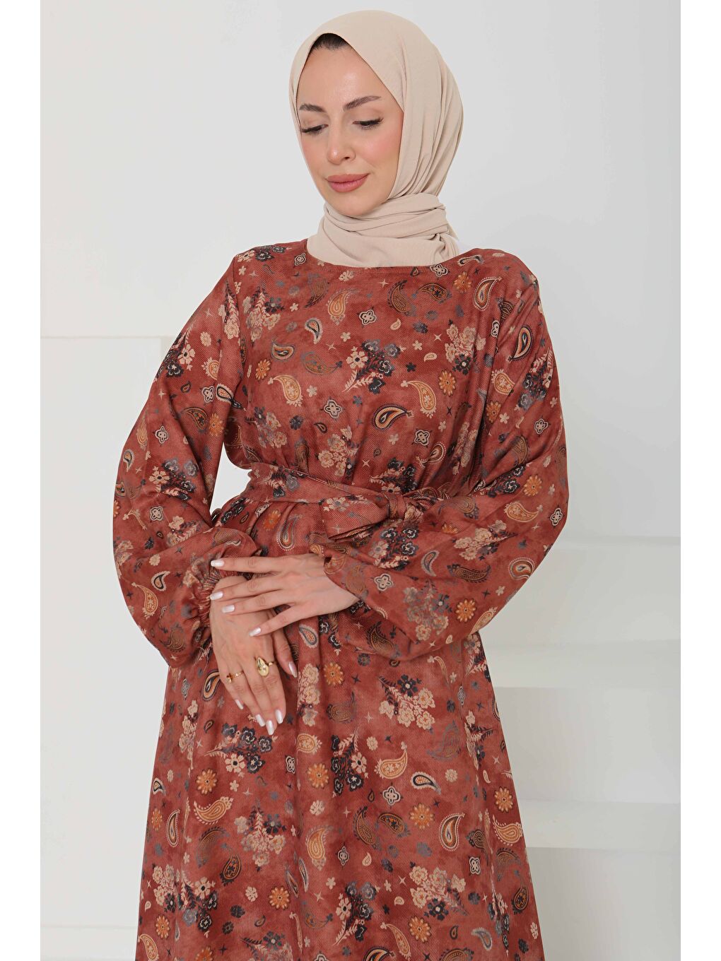 Kahverengi Desenli Kuşaklı Elbise Kiremit - 27101-2