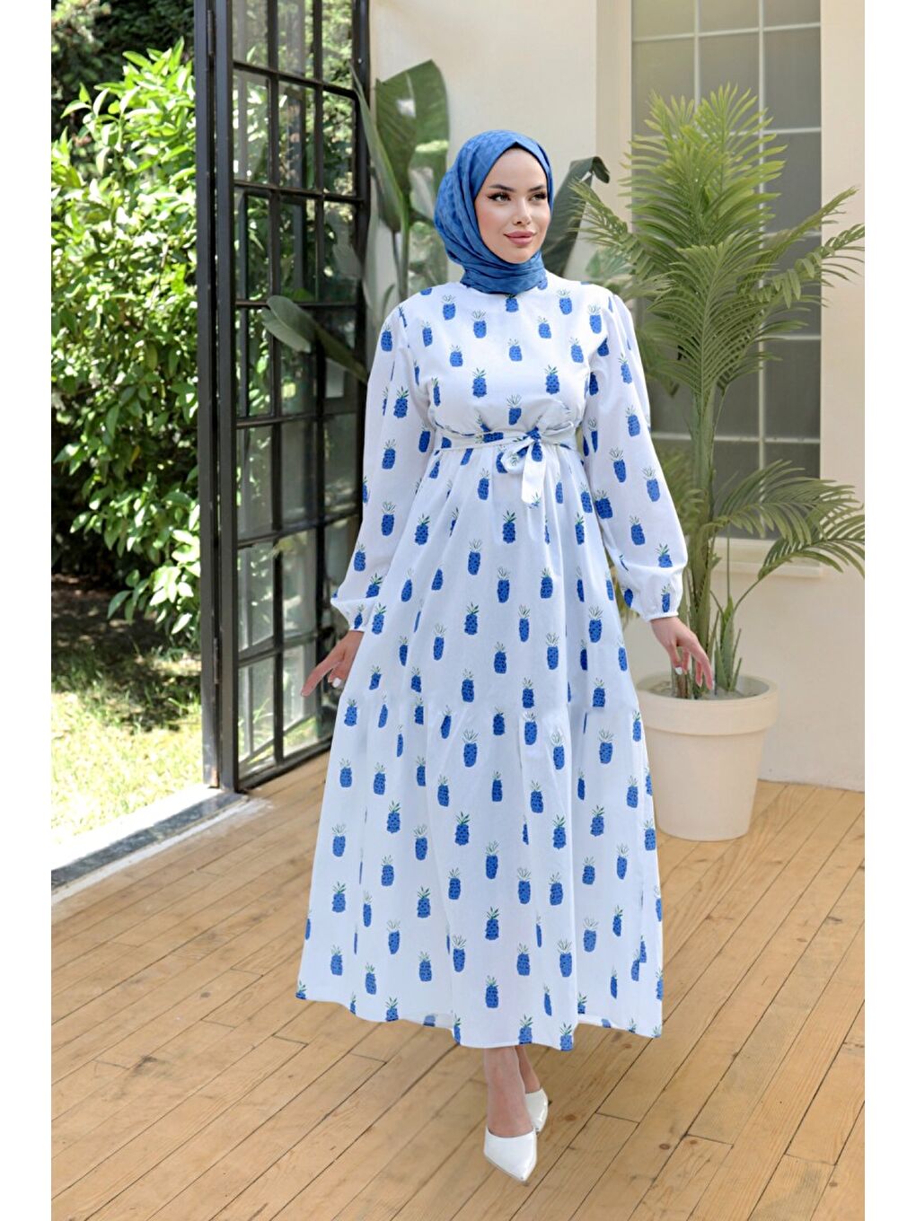 Mavi Desenli Kolu Büzgülü Elbise Saks - 26647-1