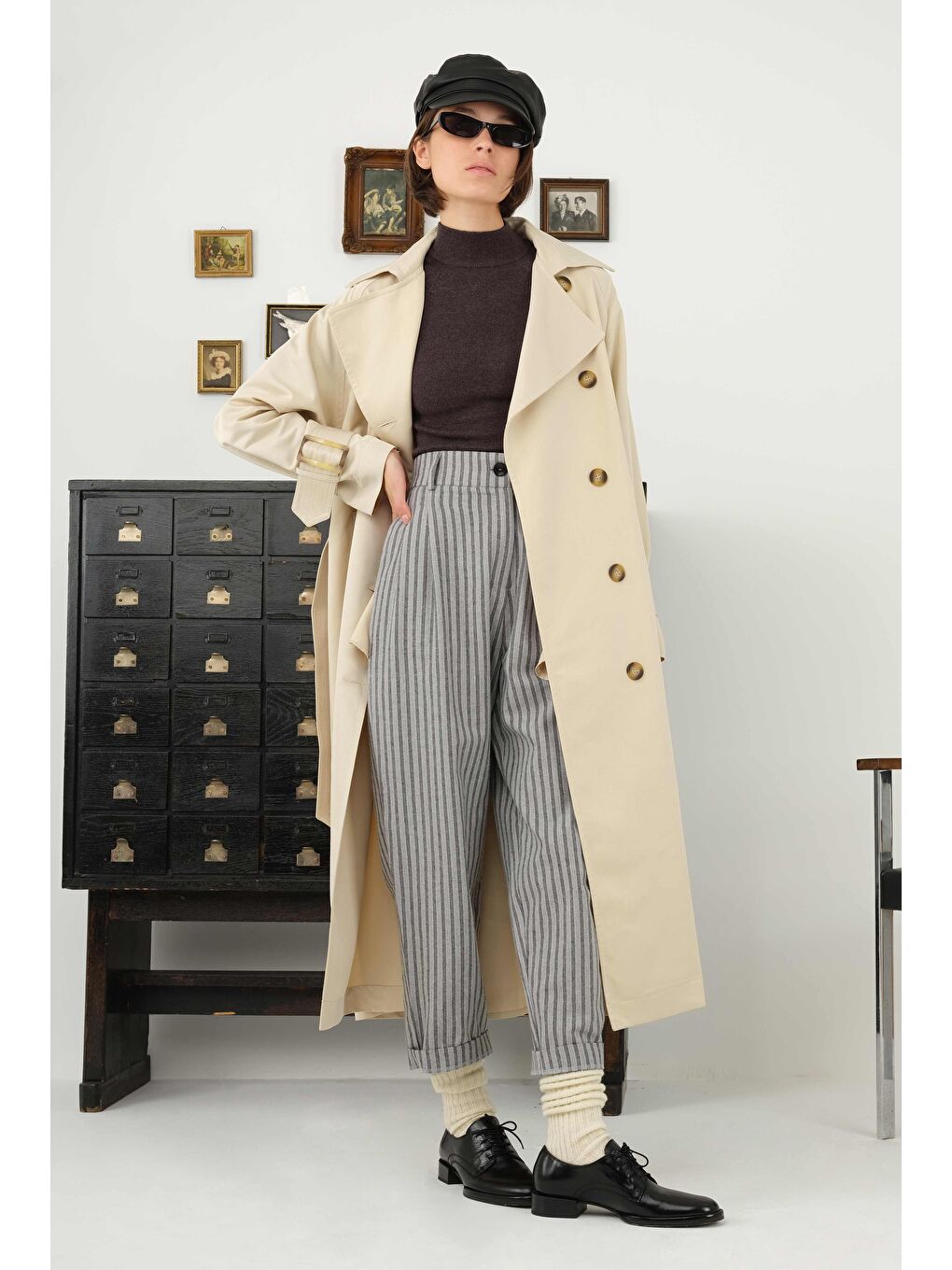 Kemeri Tokalı Trençkot Bej-3