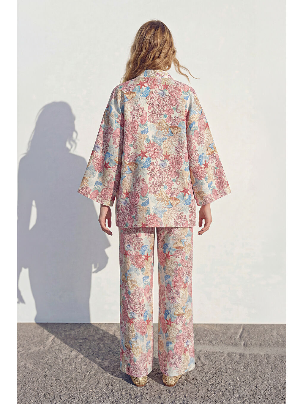 Çiçek Desenli Kısa Kimono Pembe-3