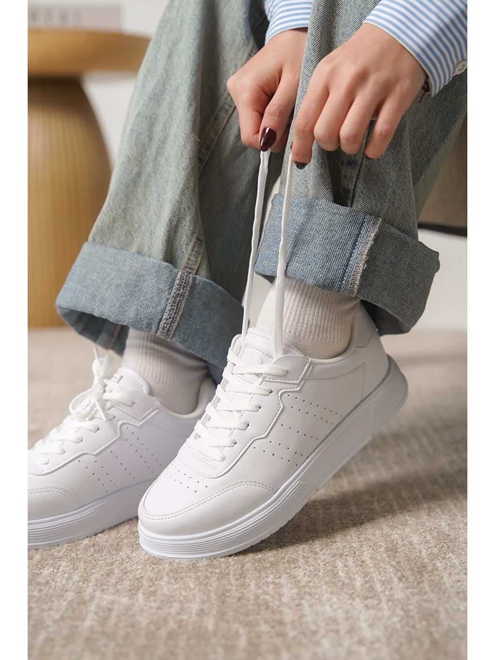 Beyaz D0158 Günlük Ortopedik Kadın Sneaker Spor Ayakkabı