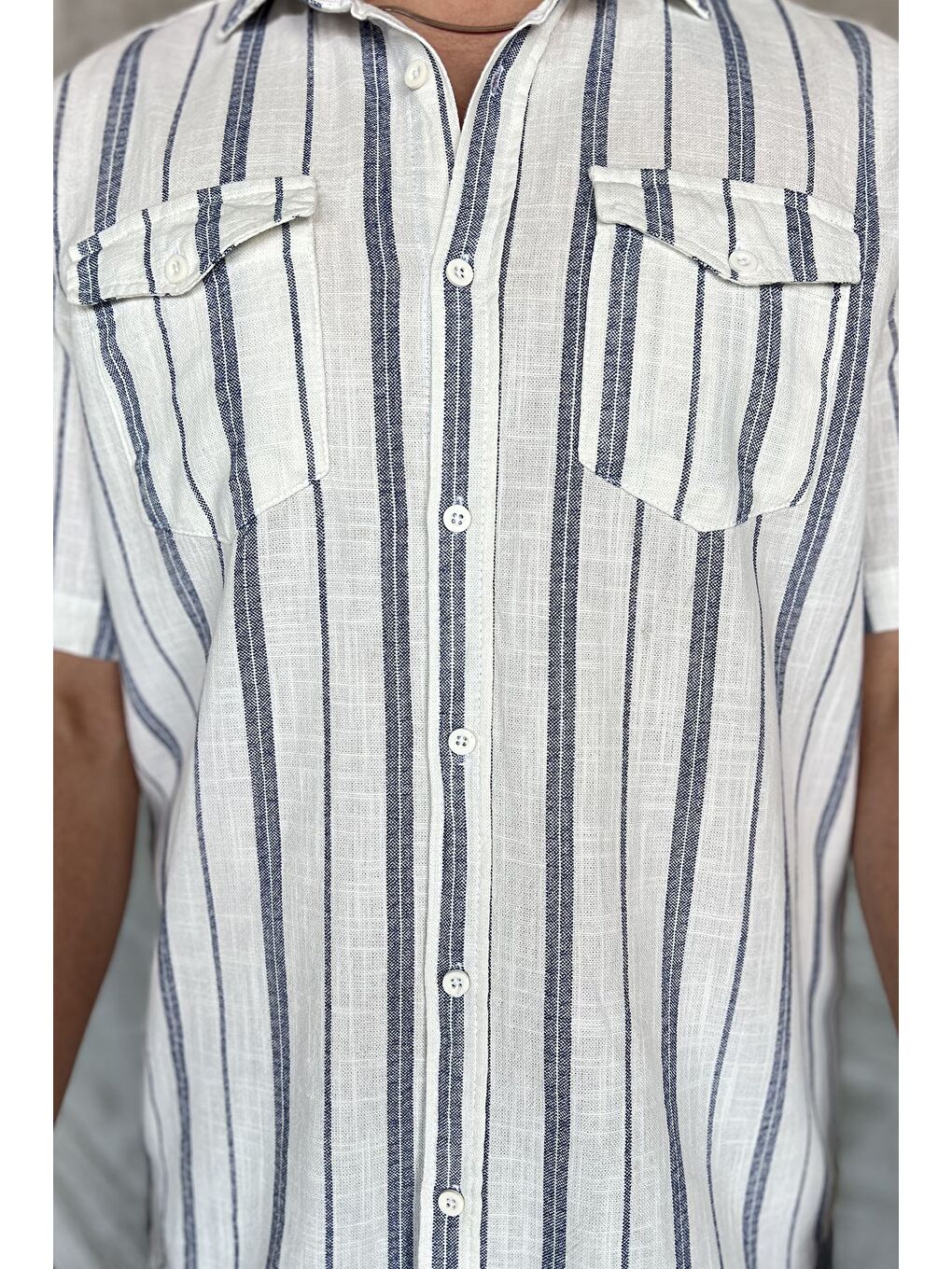 Lacivert Erkek Çift Cepli Çizgili Kısa Kol Gömlek-3