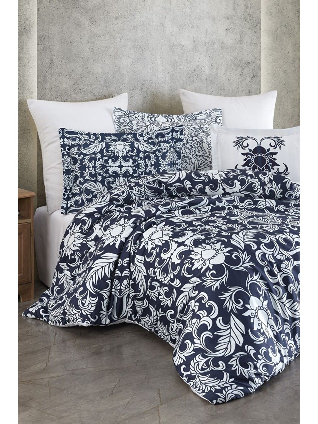 Mavi (Family Size) Bambu Saten Nevresim Takımı Caprı