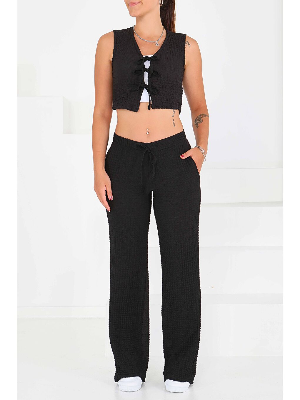 Önü Bağlamalı Takım Siyah - 27537-1