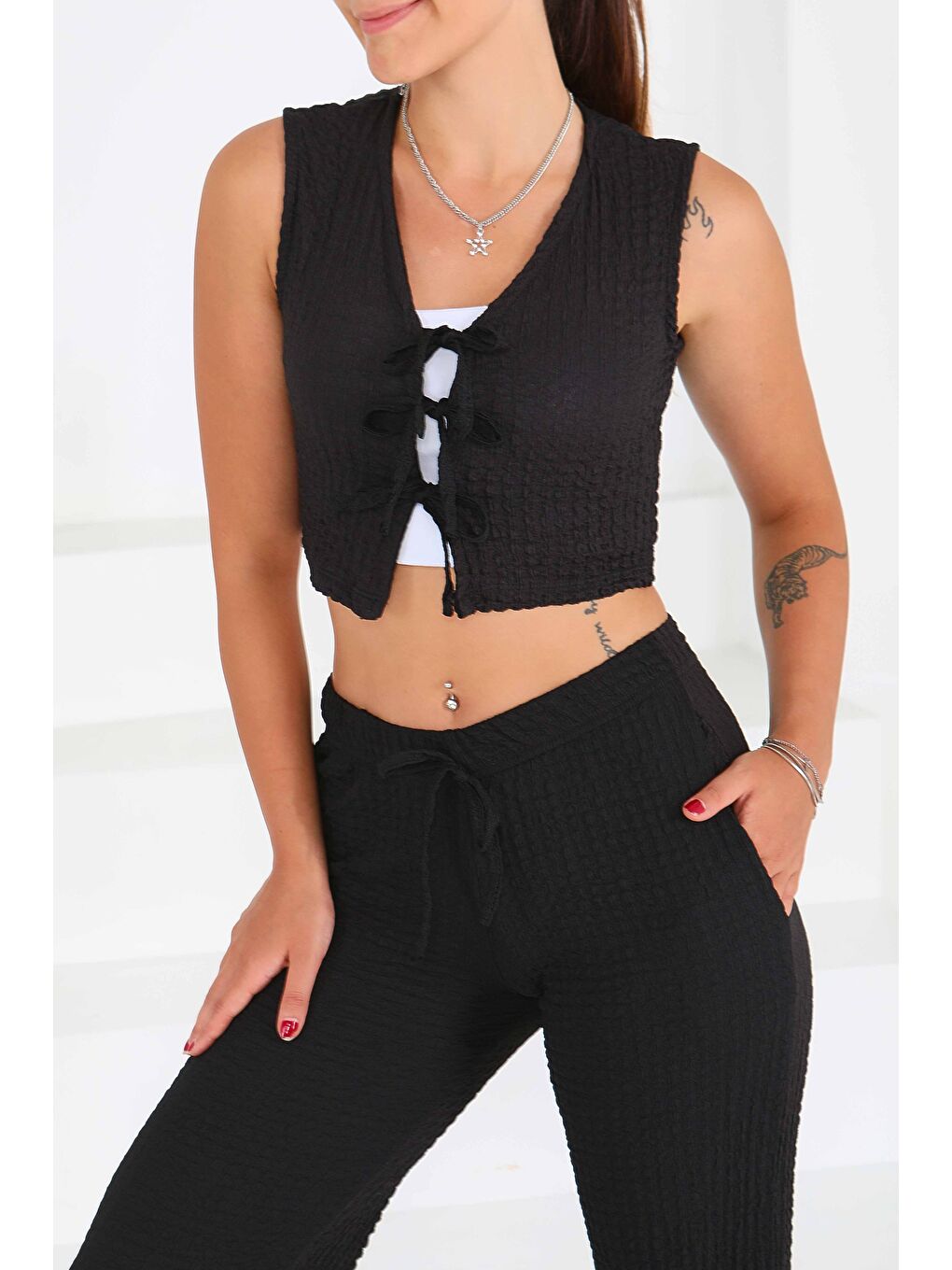 Önü Bağlamalı Takım Siyah - 27537-2