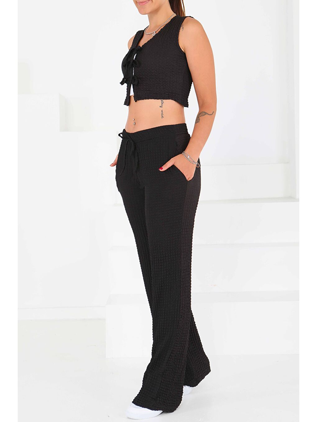 Önü Bağlamalı Takım Siyah - 27537-3