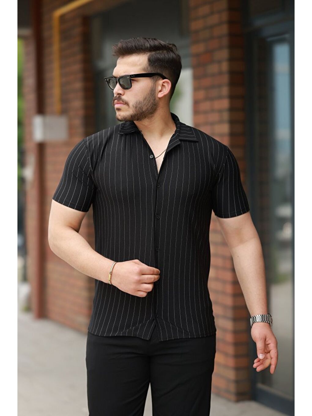 Siyah Erkek Kısa Kollu çizgili Gömlek