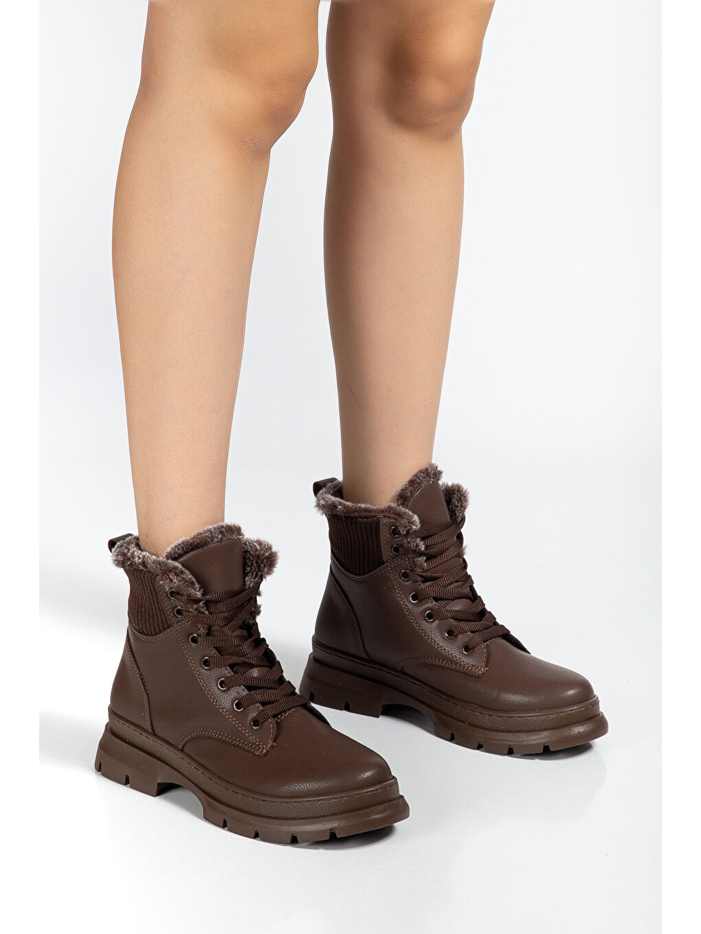 Kahverengi Natalya Soğuk Geçirmez Kışlık Kadın Bot & Bootie-1