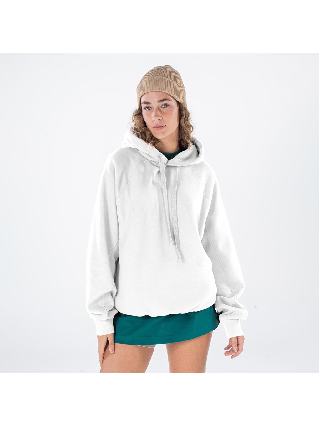 Kadın Kırık Beyaz Kapüşonlu Oversize Sweatshirt Hoodie