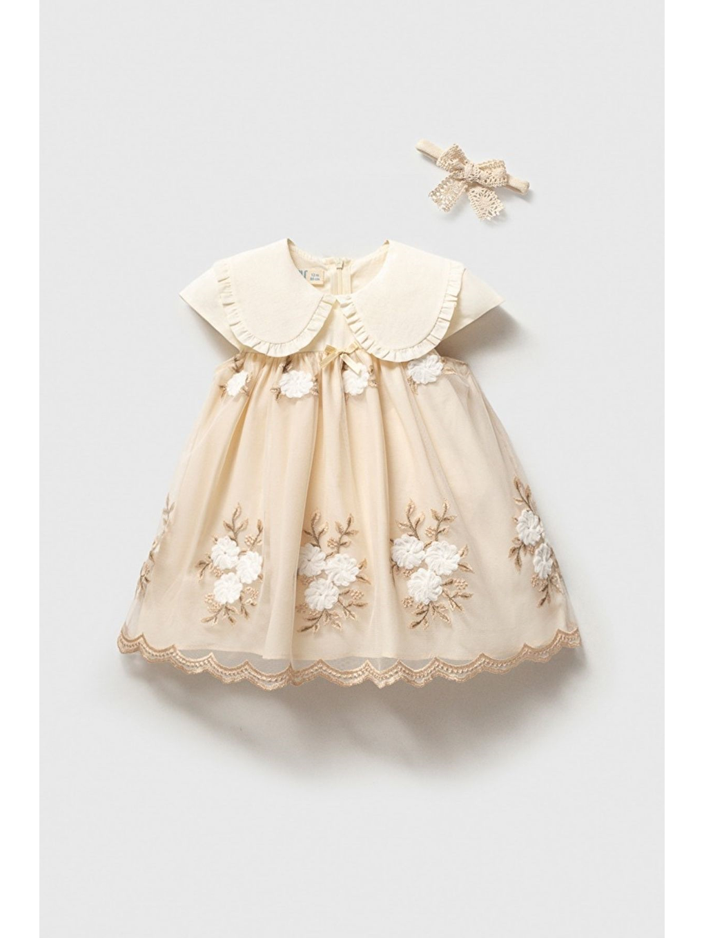 Ekru Kız Bebek Zarif Dantel İşlemeli Bandanalı Elbise