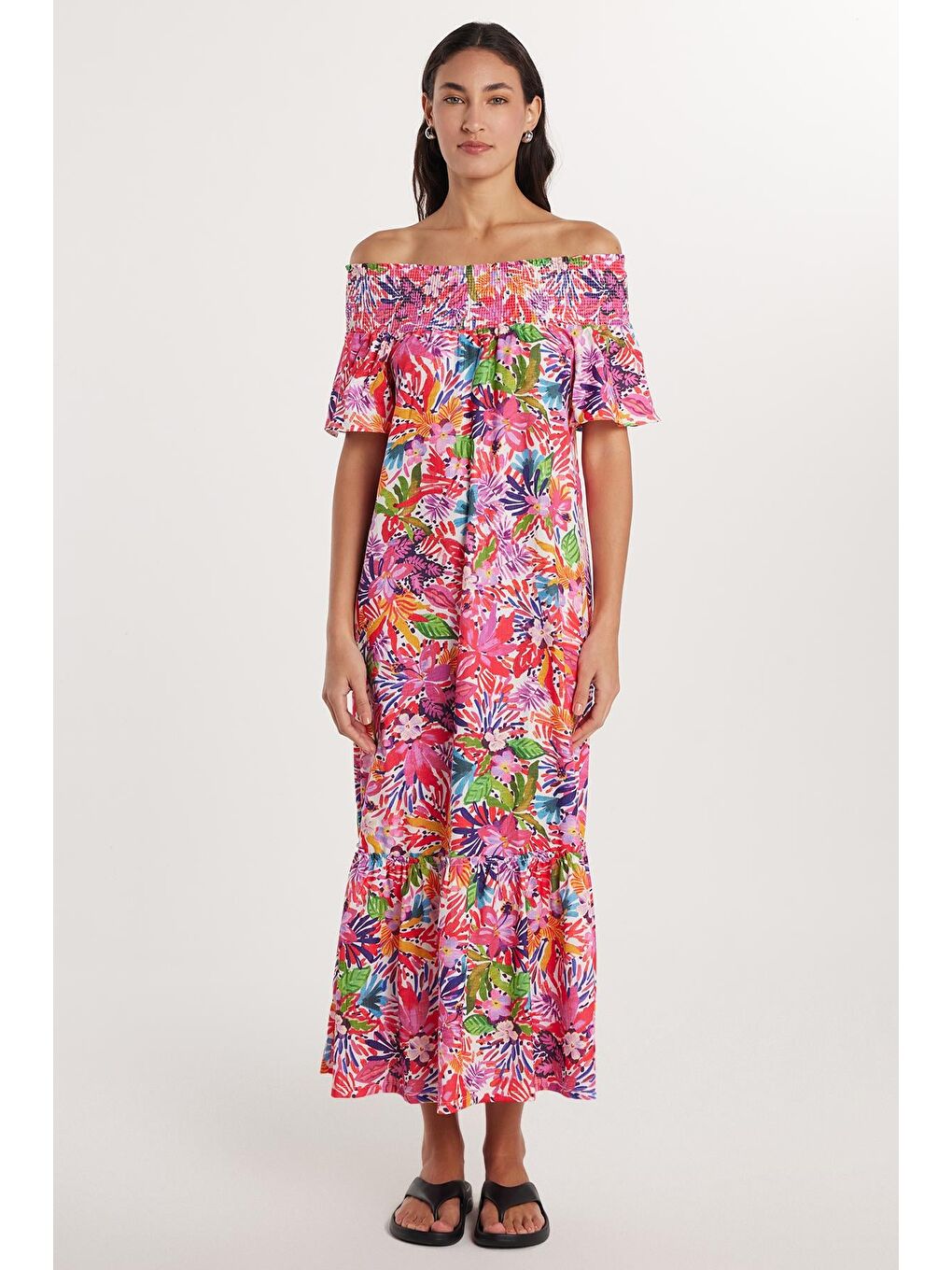 Karışık Kadın Slim Fit Dar Kesim Kısa Kollu Gofre Kumaş Straplez Baskılı Elbise