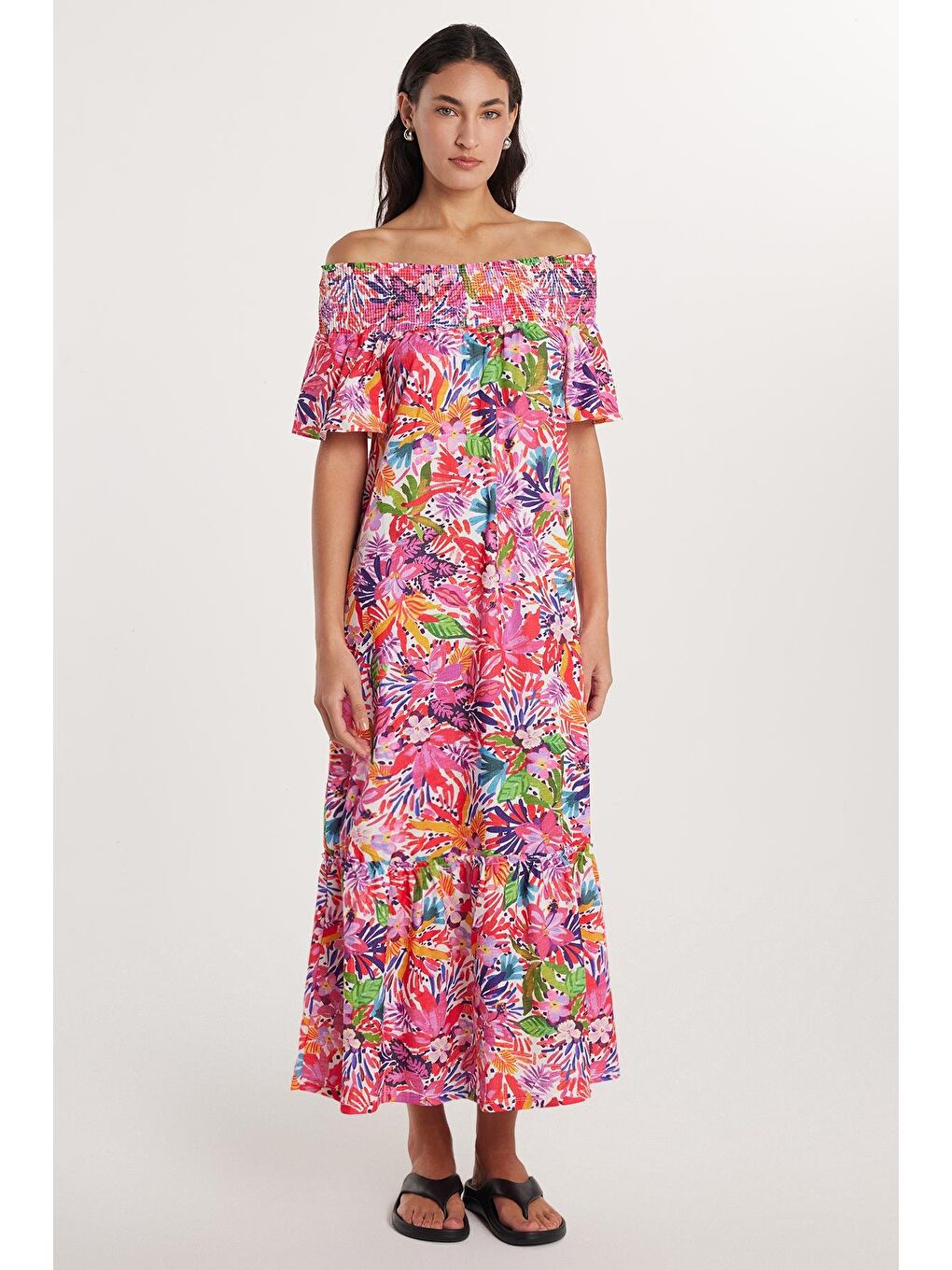 Karışık Kadın Slim Fit Dar Kesim Kısa Kollu Gofre Kumaş Straplez Baskılı Elbise-3